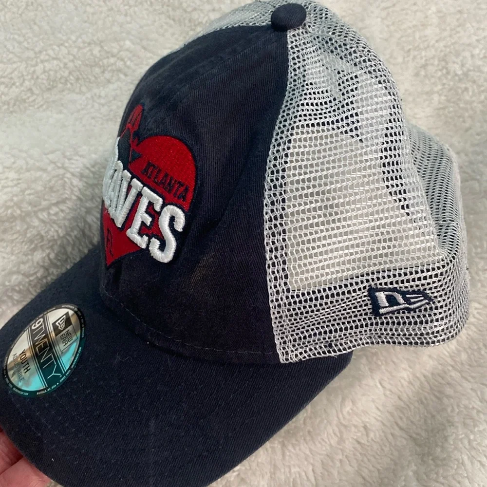 ⚾️Youth New Era, Atlanta Braves, 9Twenty, Adjustable Cap Navy Blue & White mesh